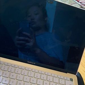 Meet your Posher, Lilly